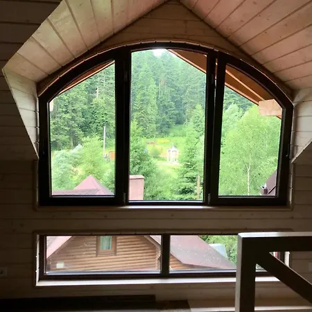 Apartamento лісова комфорт *