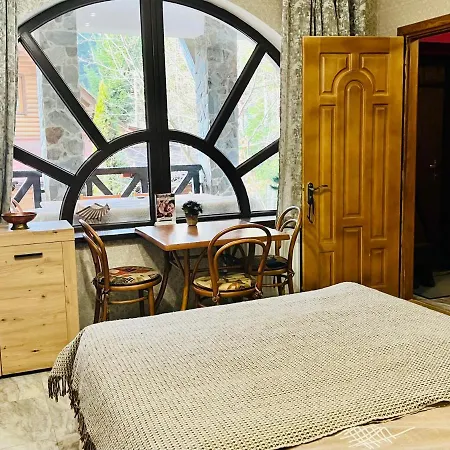 Apartamento лісова комфорт *